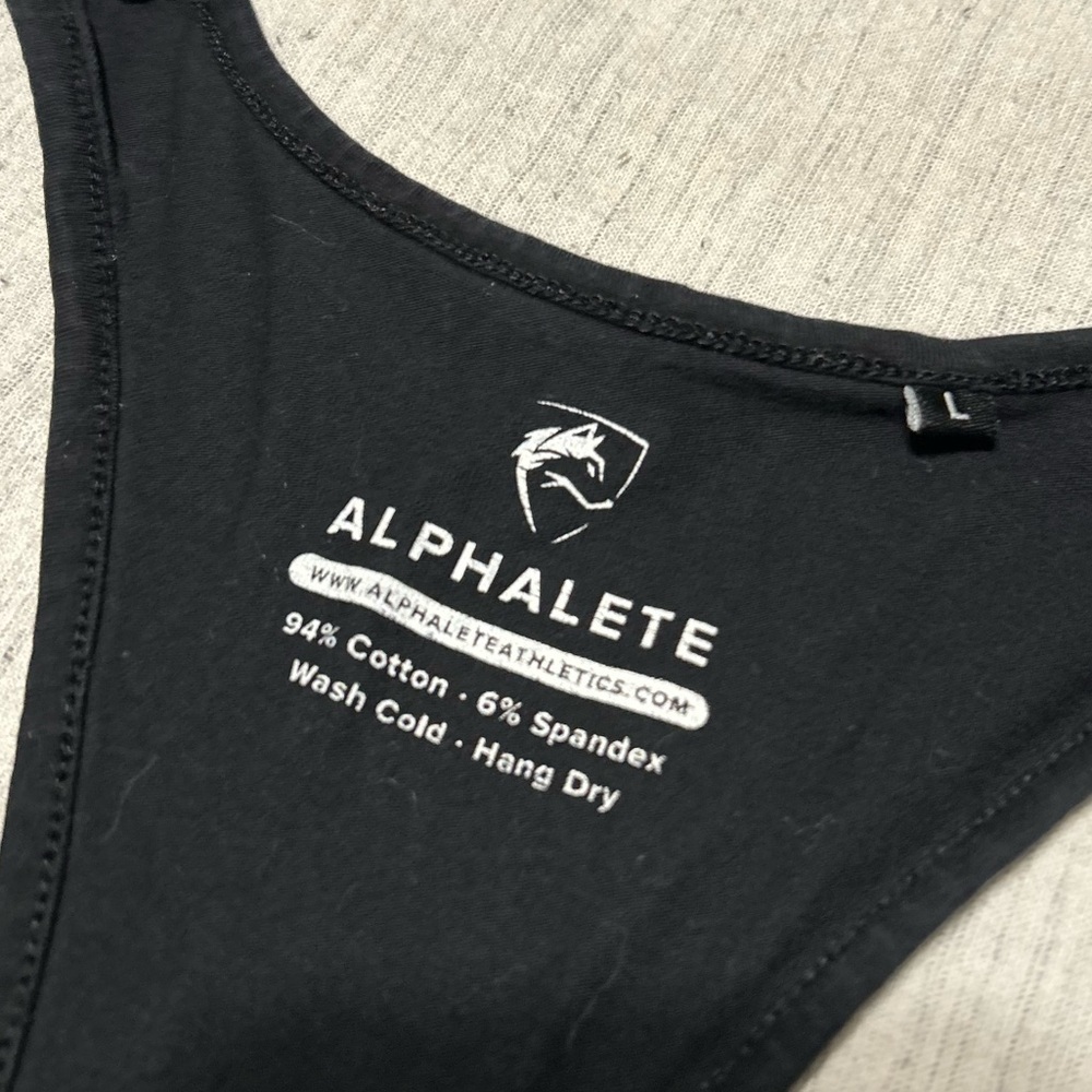 Alphalete Logo Workout Tank Top - Picture 3 of 4